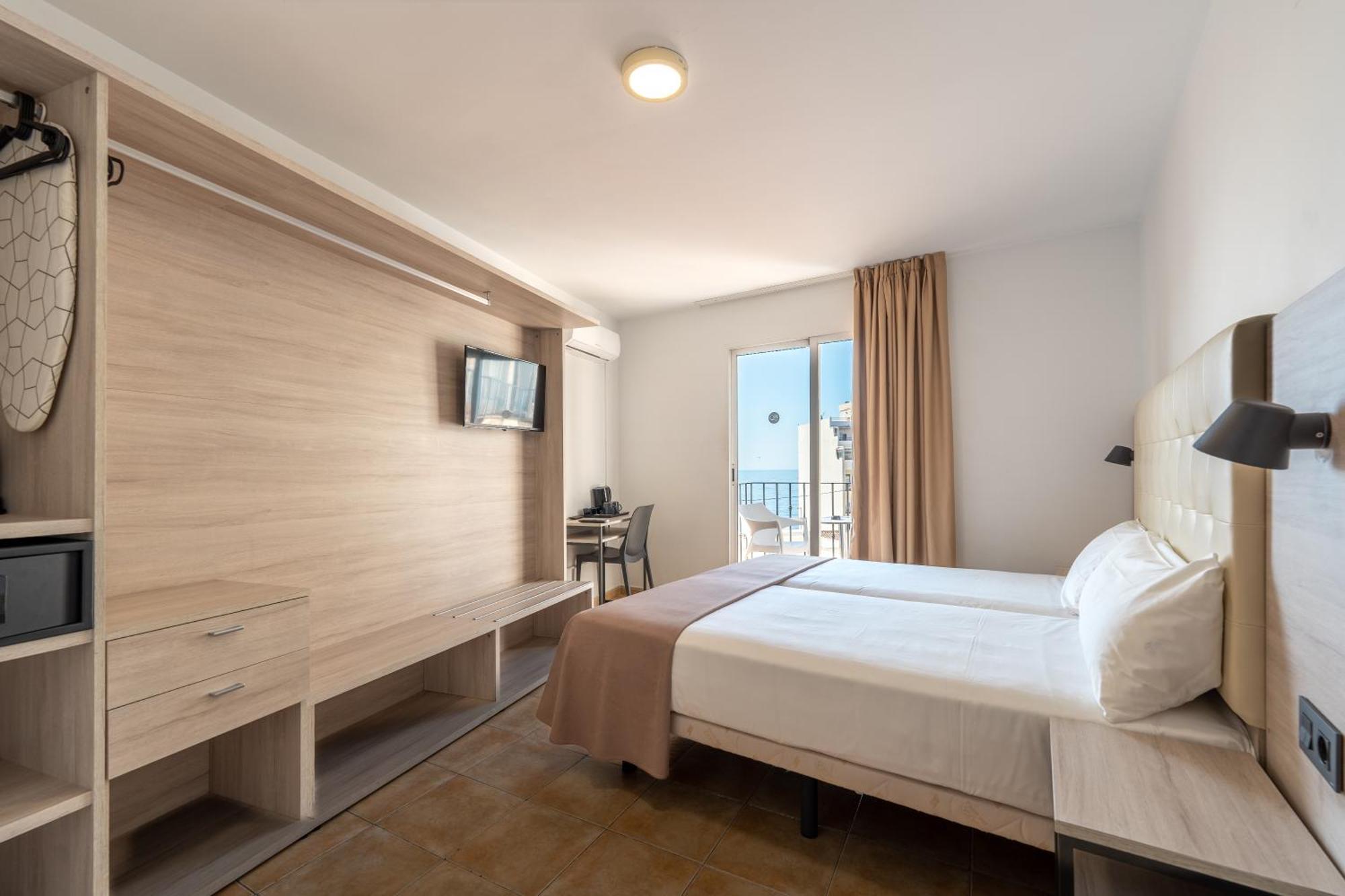 Hotel Queens - Adults Only Benidorm Zewnętrze zdjęcie