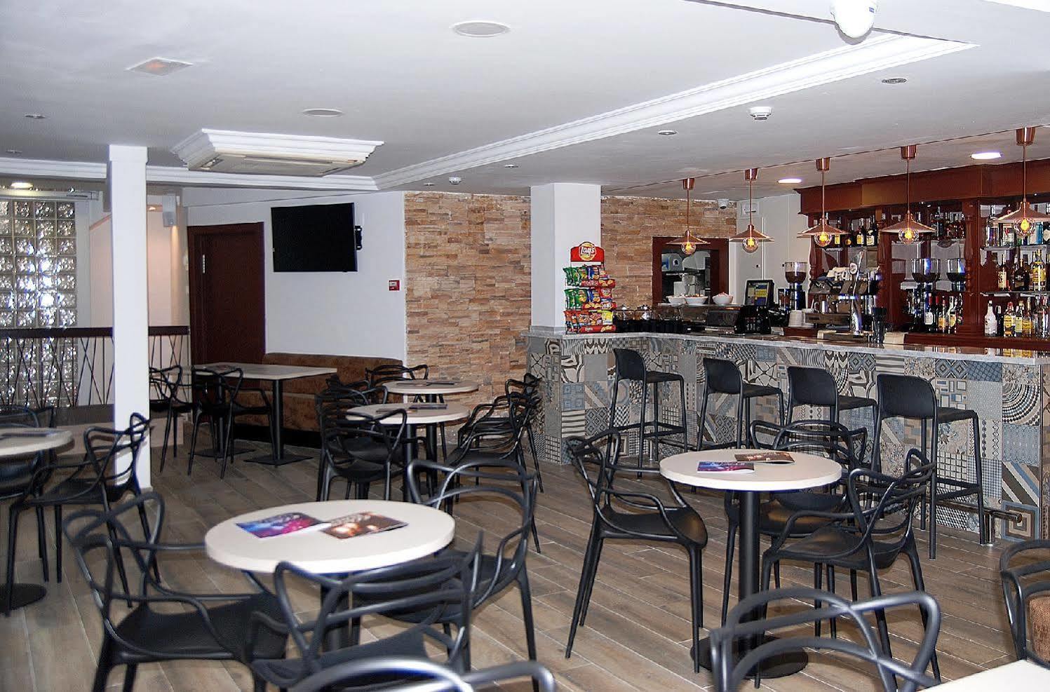 Hotel Queens - Adults Only Benidorm Zewnętrze zdjęcie