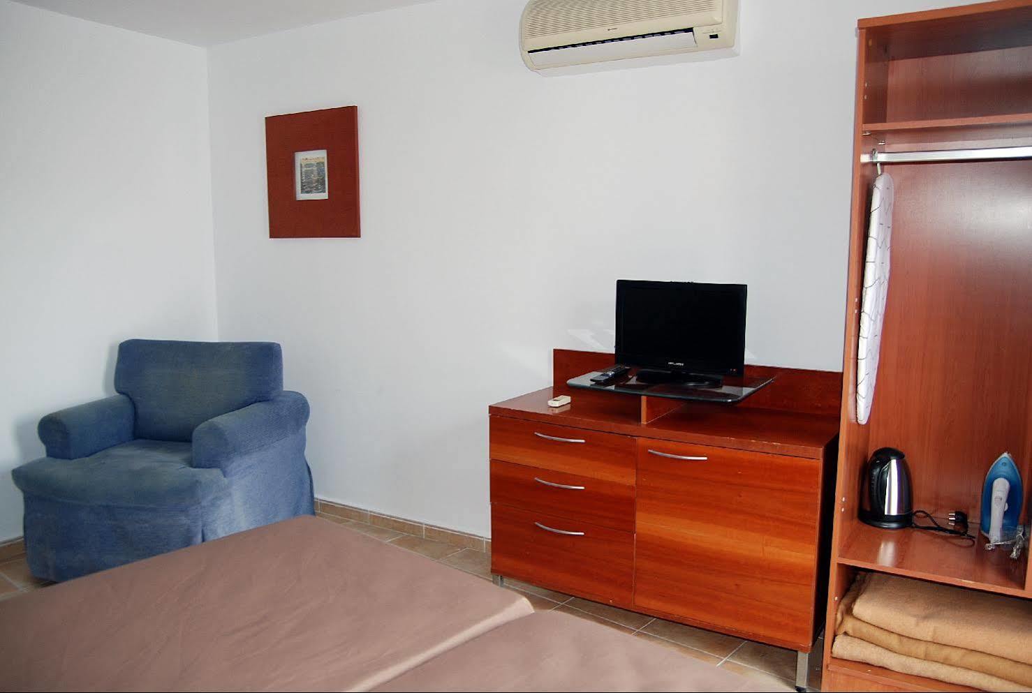 Hotel Queens - Adults Only Benidorm Zewnętrze zdjęcie