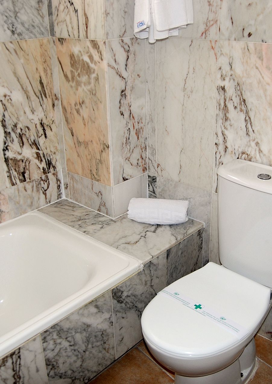 Hotel Queens - Adults Only Benidorm Zewnętrze zdjęcie